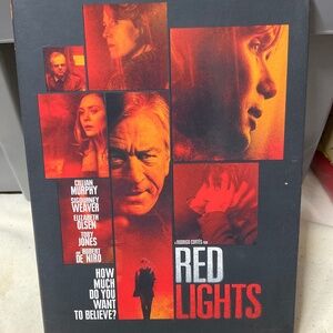 DVD - Red Lights. V184